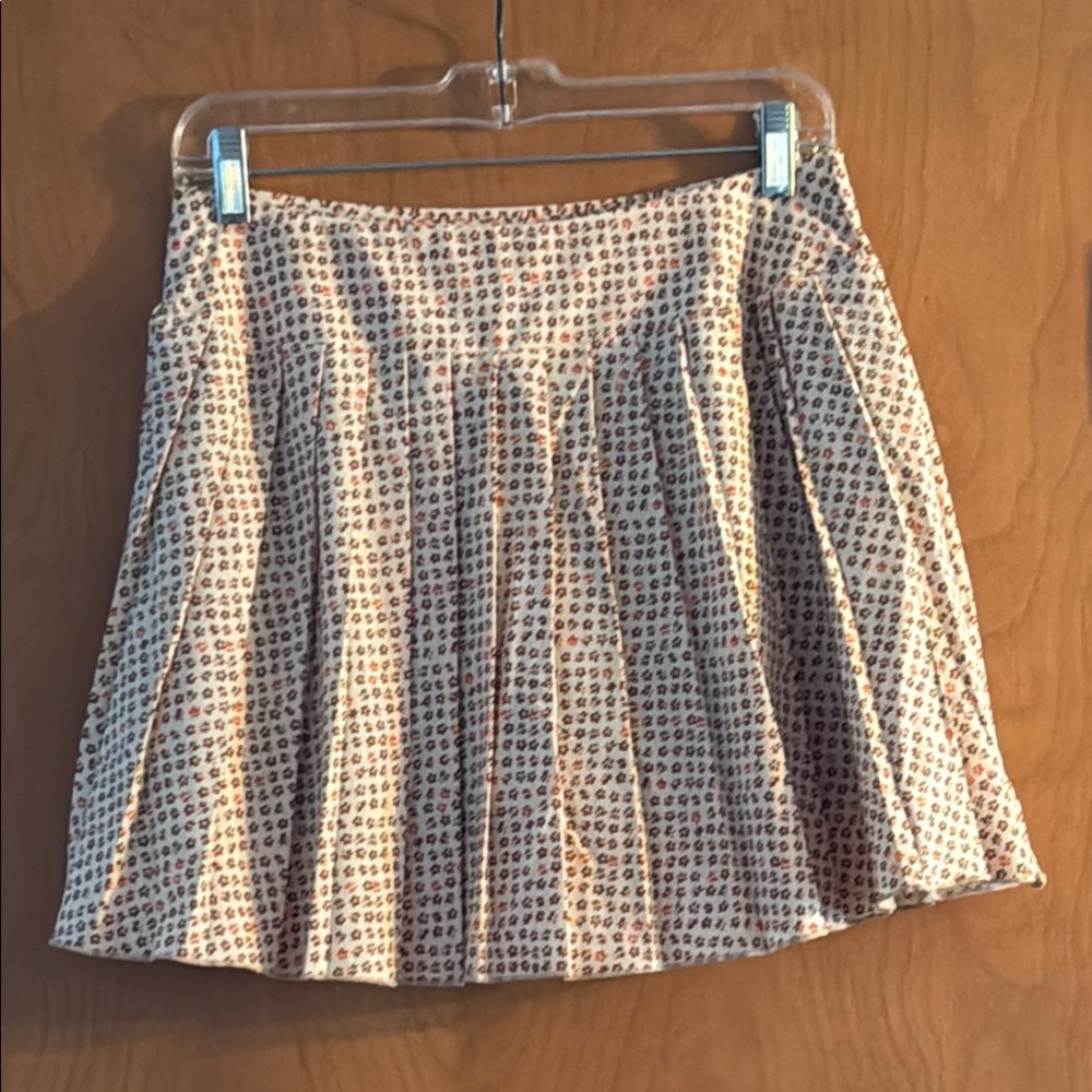 NWT Toad&Co Cream, Brown, and Orange Pleated Mini Skort